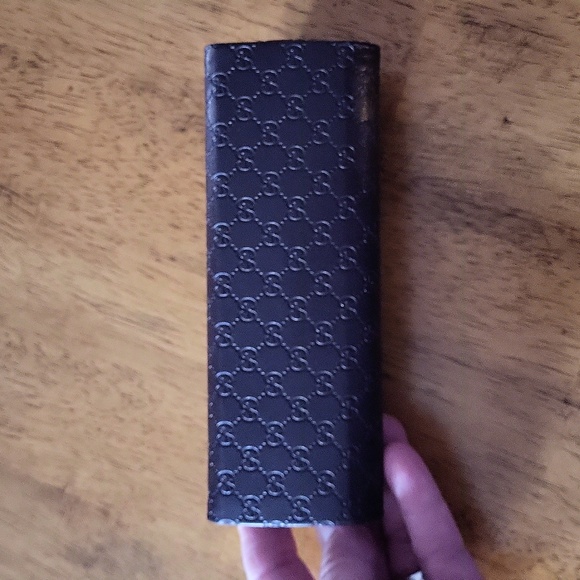 Gucci Triangle Glasses Case - Picture 5 of 7